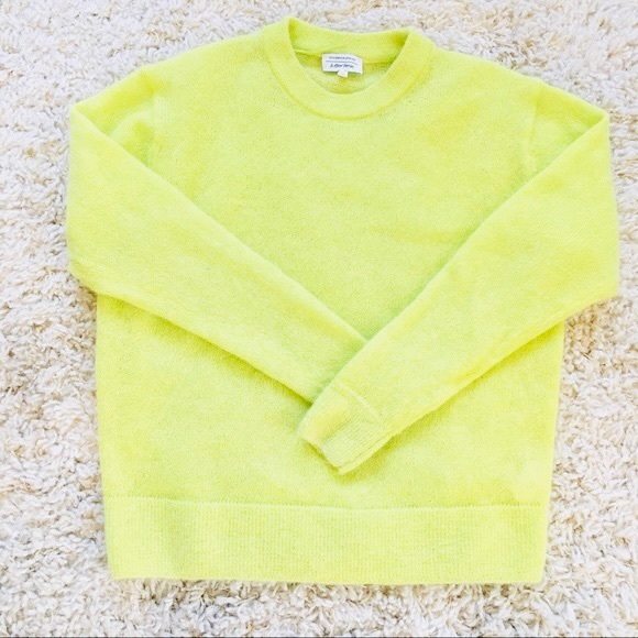 SOLD💛Neon Yellow Mohair Sweater💛 - Picture 4 of 6